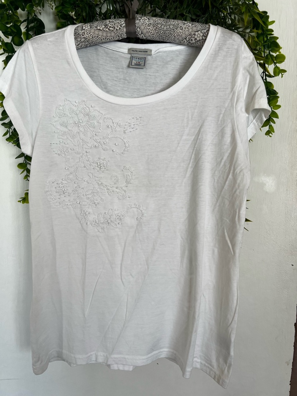 OLD NAVY White Scoop Neck Short Sleeve Tee with Floral Bead Detail
